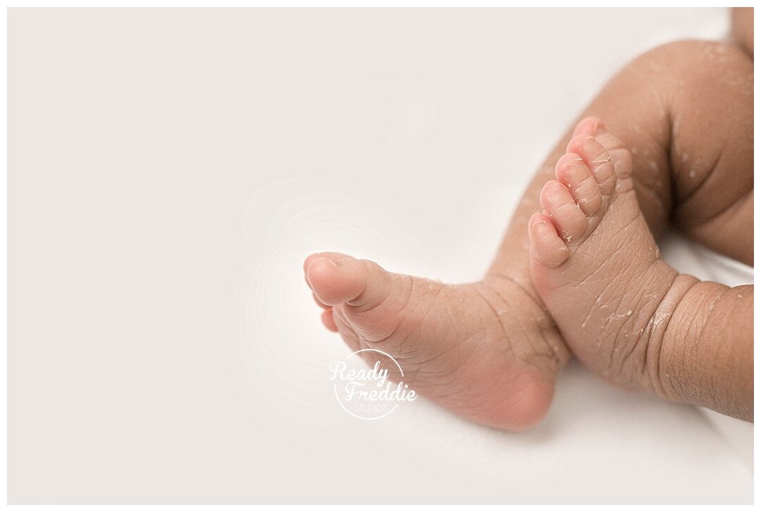 Newborn little foot detail during newborn session in Miami, FL with Ivanna Vidal Photography