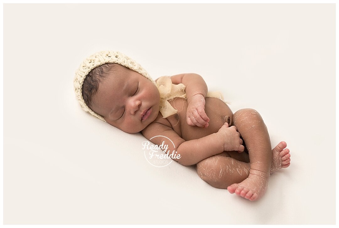 Bright and Crisp Newborn Photographer in Miami, FL with Ivanna Vidal Photography