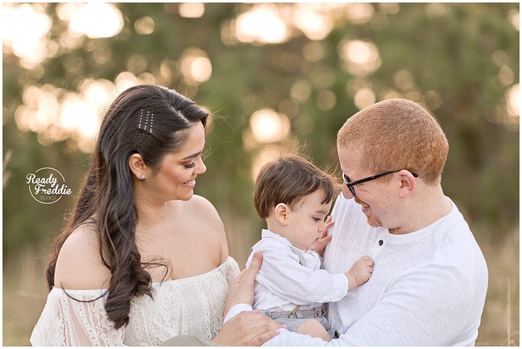 Family photos with baby | Sunset field Session | Ready Freddie Studios | Miami, FL