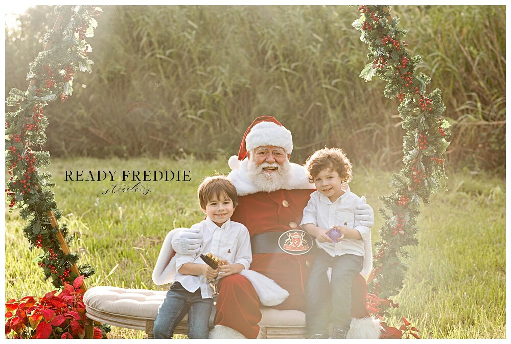 Boys brothers taking pictures with Santa minis | Ready Freddie Studios - Miami, FL